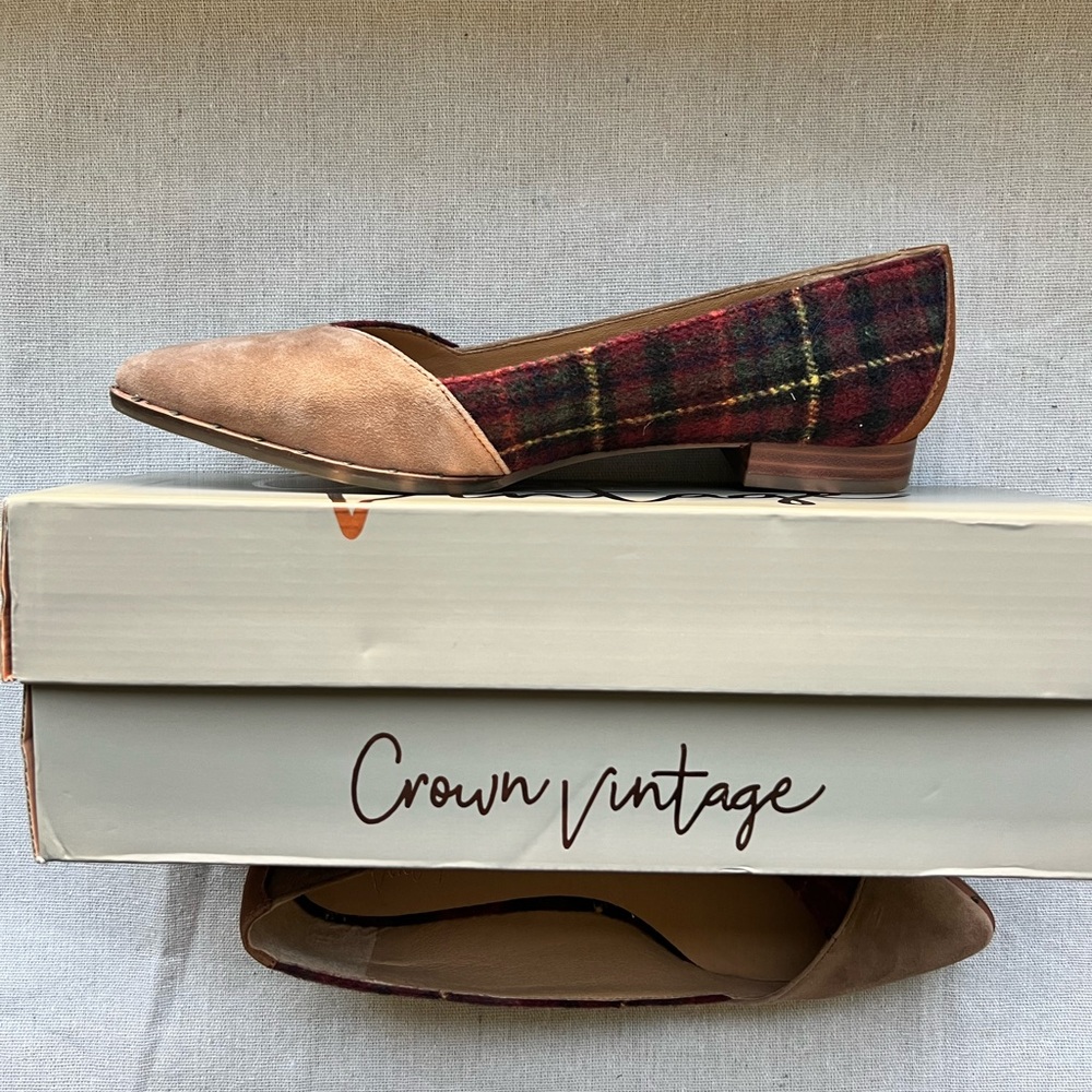 Crown Vintage Plaid Suede Flats 7.5